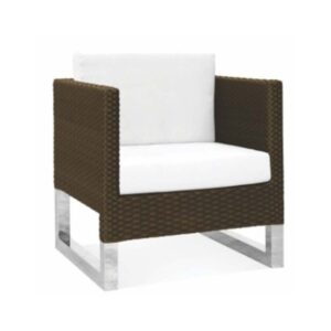 Poltrona Marrocos Luna em Fibra Sintética. A Poltrona é elaborada com estrutura de alumínio revestido de fibra sintética